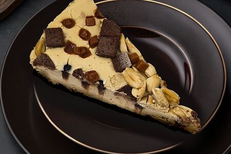 Чизкейк с арахисом