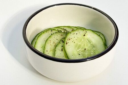 Огурец свежий