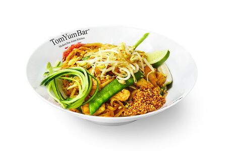 Пад Тай с курицей