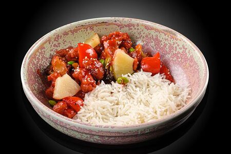 Курица с овощами в кисло-сладком соусе