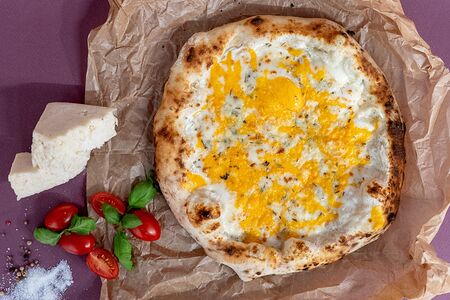 Пицца 4 сыра 