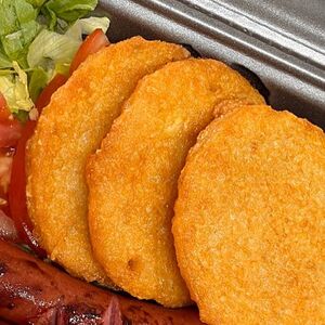 Картофельные драники со сметаной