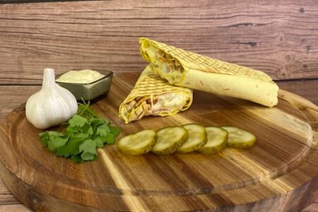 Большая фирменная шаурма со свининой
