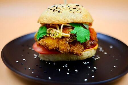 Бао-бургер с курицей