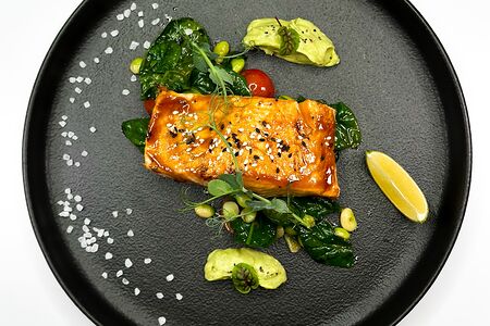 Стейк из лосося