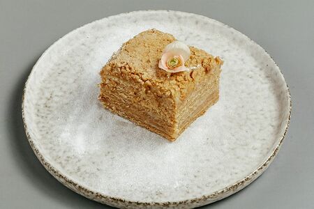 Медовик с заварным кремом