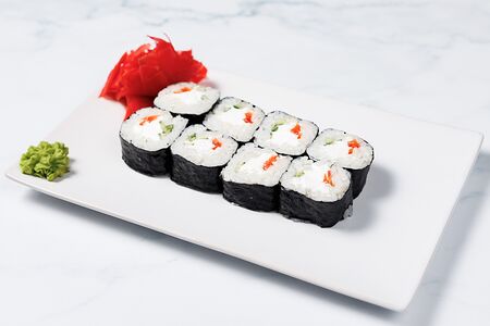 Ролл овощной со сливочным сыром