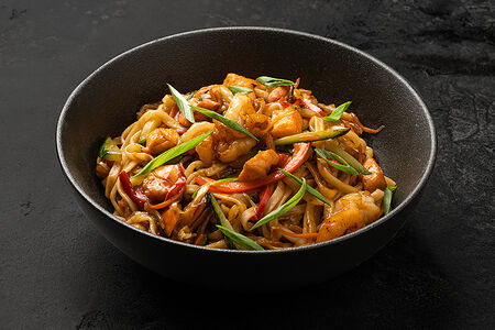 Удон с морепродуктами