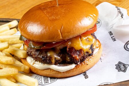 Фирменный с картофелем фри