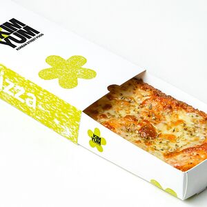 Մոցարելայով պիցցա