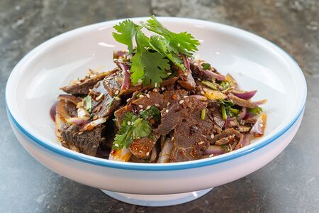 Говядина с кинзой