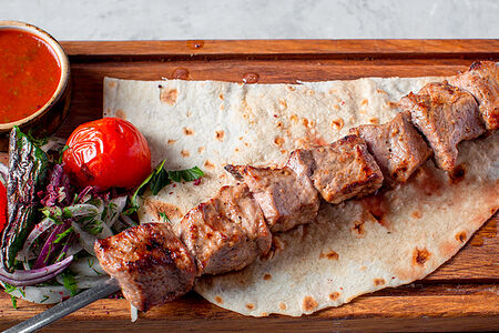 Шашлык из бараньей мякоти без кости