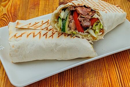 Шаурма сырная с курицей