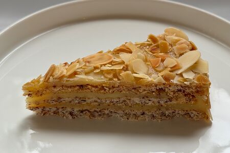 Торт Миндальный