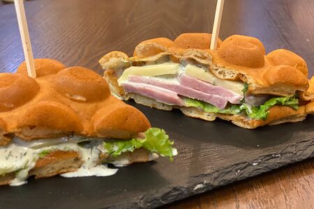 Перекусь Ветчина, сыр и овощи