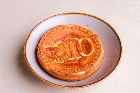 Сырная монетка