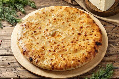 Осетинский пирог с семгой, укропом и сыром