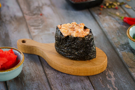 Гункан с курицей (от 3 штук)