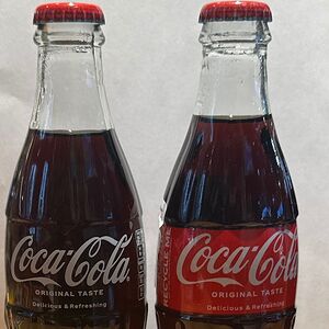 Кока-Кола в стеклянной бутылке