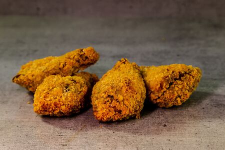 Куриные крылья жаренные