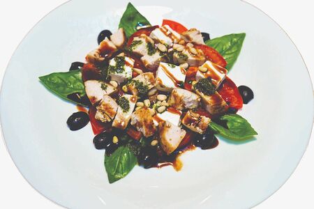 Капрезе с курицей