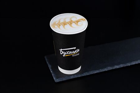 Латте на миндальном молоке