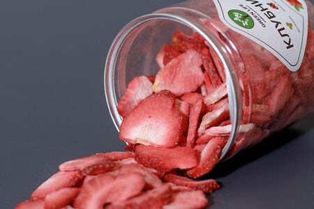 Слайсы клубники