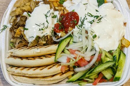 Стандартная шаурма с гарниром