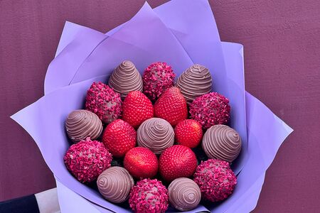 Букет клубники Лето