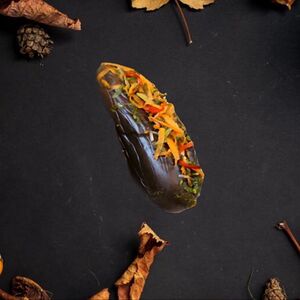 Баклажан, маринованный морковкой