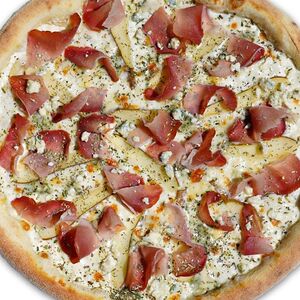 Пицца с грушей и сыром дорблю