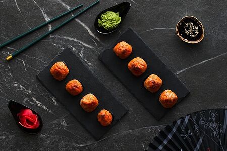 Запеченный эби авокадо