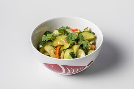 Салат битые огурцы