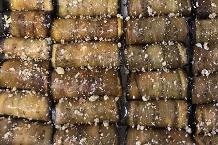 Рулетики из баклажанов