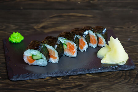 Сузуки Маки