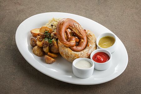 Большая домашняя колбаса