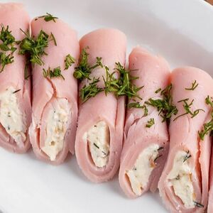 Рулет из ветчины и сыра