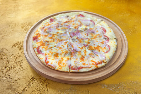 Пицца Баварская