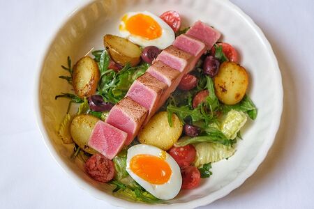 Нисуаз с тунцом