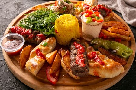 Адана-кебаб