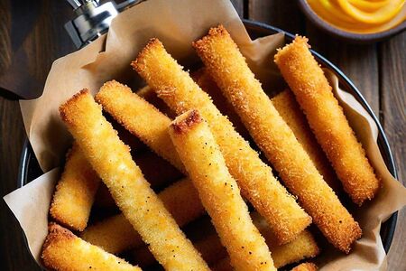 5 сырных палочек и соус чесночный 