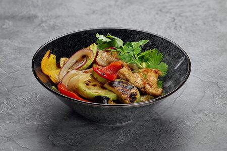 Салат Тайский с куриным филе