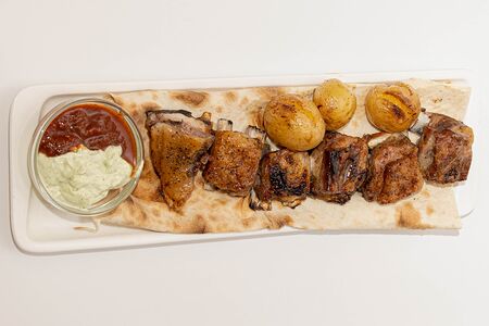 Шашлык из бараньих семечек