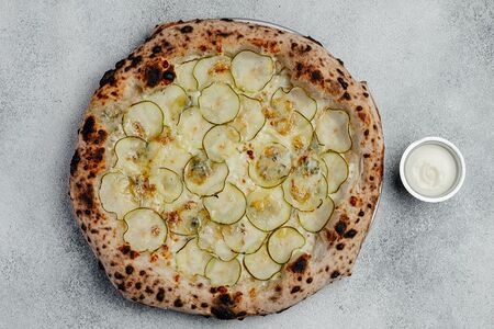 Груша и горгонзола 