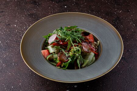 Салат Много овощей