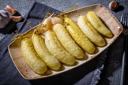 Белые огурцы бакинские маринованные