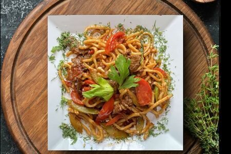 Жареный лагман