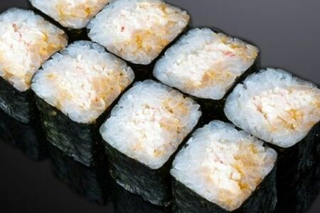 Острый ролл с крабом