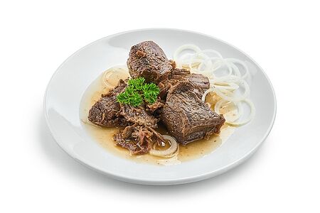 Тушеная говядина