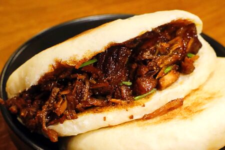 Лепешка со свининой